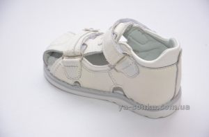 Сандалии для девочки