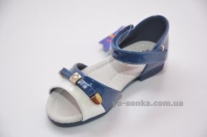 Сандалі для дівчинки