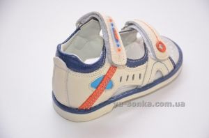 Сандалі для хлопчика