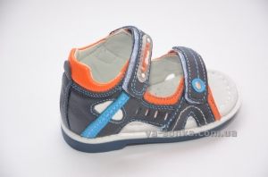 Сандалі для хлопчика