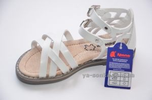 Сандалии для девочки