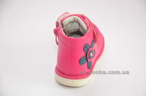 Ботинки для девочки