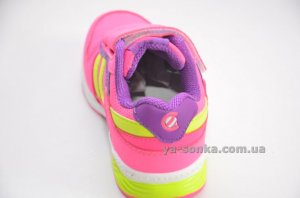 Кроссовки для девочки