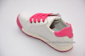 Спортивные туфли для девочки