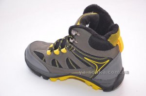 Демисезонные утепленные ботинки для мальчиков