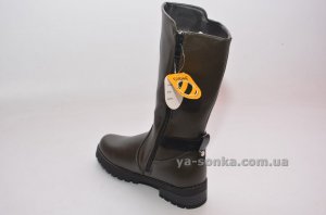 Высокие зимние сапоги