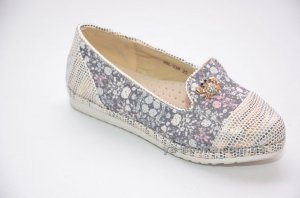 Туфлі для дівчинки