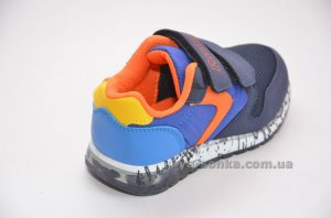 Кроссовки с подсветкой для мальчика