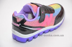 Кроссовки для девочки