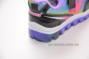 Кроссовки с подсветкой для девочки