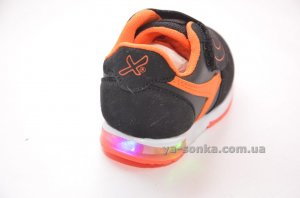 Кроссовки с подсветкой для мальчика