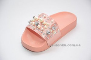 Модные шлепки для девочек