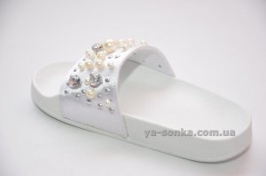 Модные шлепки для девочек