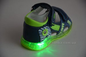 Сандалии с подсветкой для мальчика