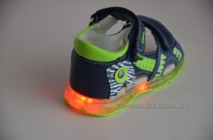 Сандалии с подсветкой для мальчика