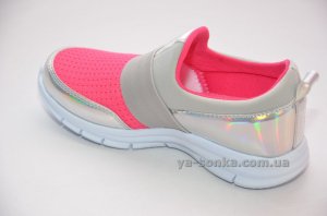 Кроссовки для девочек