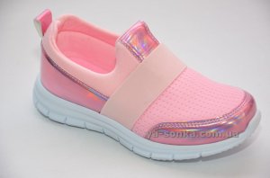 Кросівки для дівчат