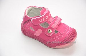 Закрытые сандалии  для девочки