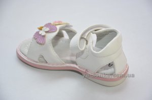 Сандалии для девочки