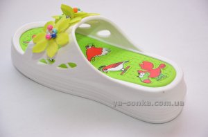 Шльопанці для дівчаток