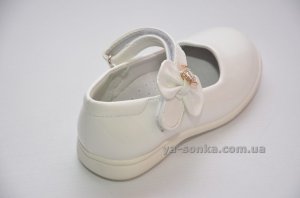 Туфлі для дівчинки