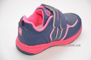 Кроссовки для девочки