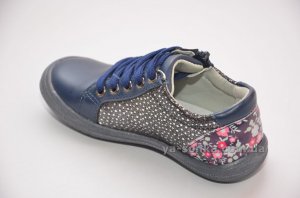 Туфлі дівчатам