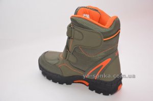 Ботинки для мальчика с ледоходами