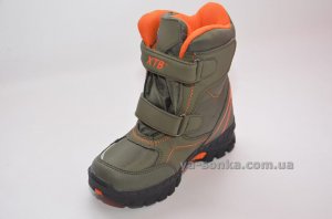 Ботинки для мальчика с ледоходами