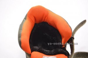 Ботинки для мальчика с ледоходами