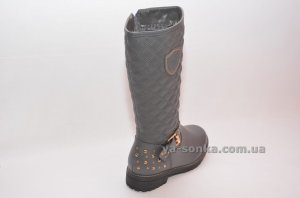 Высокие зимние сапоги