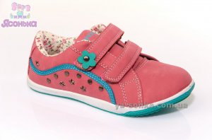 Спортивные туфли для девочки