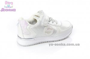 Спортивные туфли для девочки