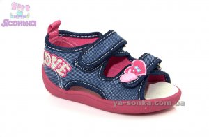 Текстильные босоножки для девочки