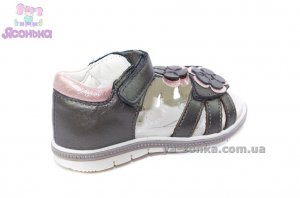 Кожаные сандалии для девочки