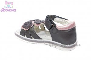 Кожаные сандалии для девочки