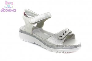 Сандалии для девочки