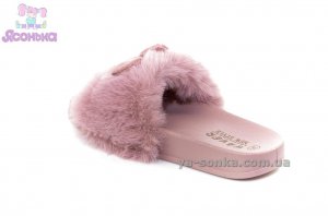 Хутрові шльопанці "Вушка" дівчатам.