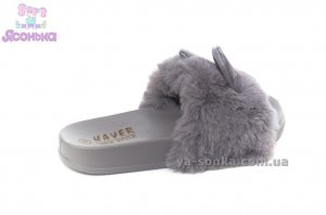 Хутрові шльопанці "Вушка" дівчатам.