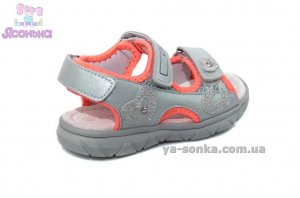 Спортивные сандалии для девочки