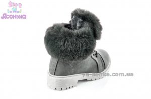 Зимние ботинки для девочки