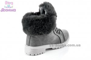 Зимние ботинки для девочки