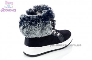 Зимние ботинки для девочки