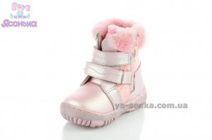 Зимние сапожки для девочки