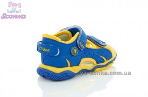 Спортивные сандалии