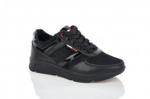 Кожаные спортивные туфли