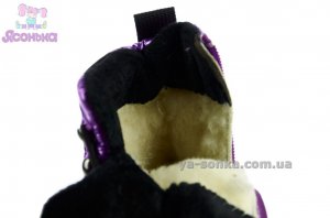 Зимові черевики для дівчаток