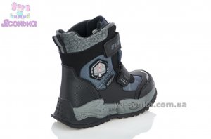 Зимові черевики для хлопчика