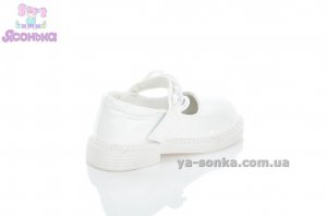 Белые туфли для маленьких девочек