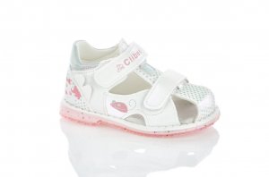 Летняя обувь для девочки